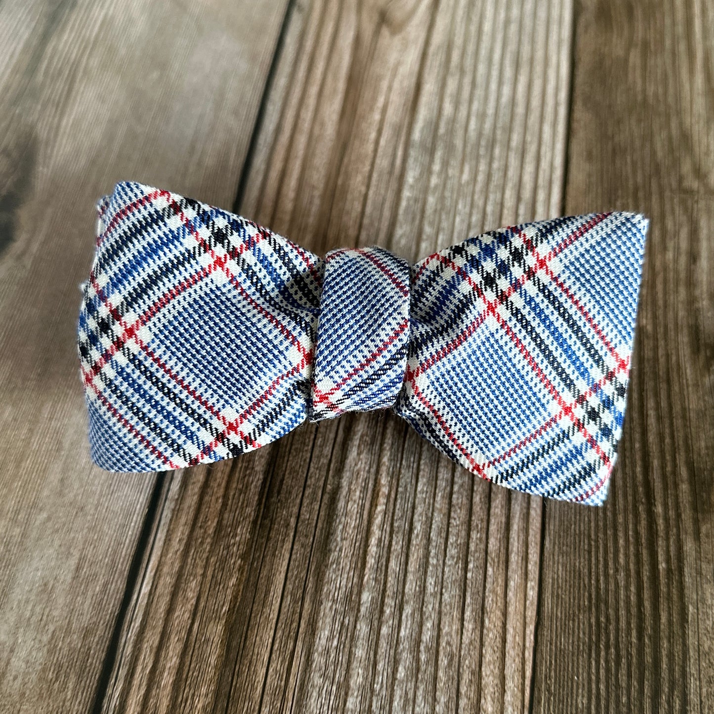 Monteleone Bow